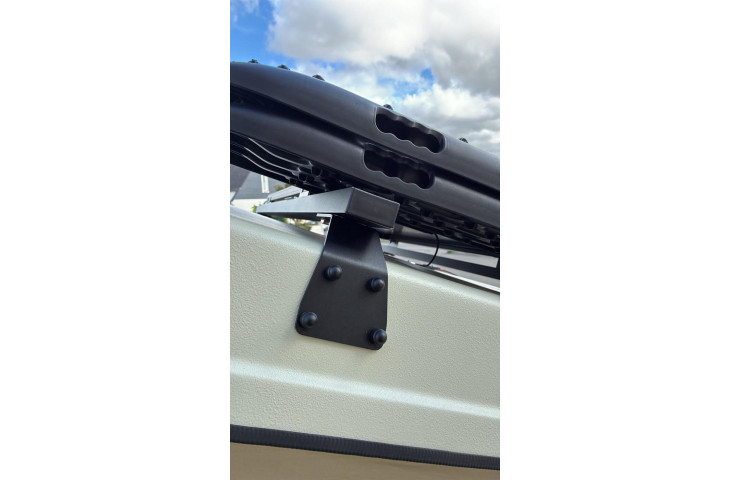 Barre de toit pour toit relevable